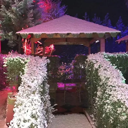 Bardhi 4* Kucove