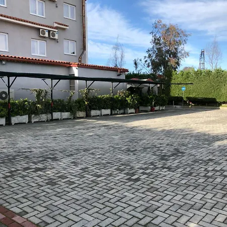 Bardhi Hotel